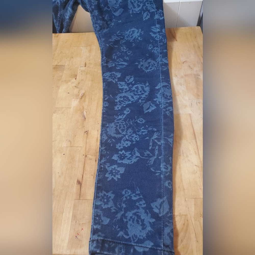 Floral print skinny jeans stretchy